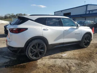 2020 Chevrolet Blazer RS z VIN 3GNKBKRS7LS693835, wystawiony jako Copart lot #56047675 z przebiegiem 62 752 mil mil oraz Szkoda całkowita • Salvage title. Historia ofert i sprzedaży dostępna na DreamBid. Obrazek 3.
