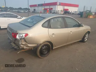2007 Hyundai Elantra GLS z VIN KMHDU46D07U228733, wystawiony jako IAAI lot #42406987 z przebiegiem 125 879 mil mil oraz . Historia ofert i sprzedaży dostępna na DreamBid. Obrazek 4.