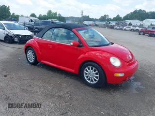 2005 Volkswagen Beetle GLS with VIN 3VWCM31Y25M313088, listed as a IAAI auction lot 42553427 with 83,444 mi miles and . Bid and sale history available at DreamBid. Image 1.