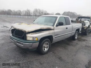 1999 Dodge Ram 1500 with VIN 3B7HC13Y0XG125751, listed as a IAAI auction lot 41553724 with 1 mi miles. Bid and sale history available at carsss.com. Image 2.