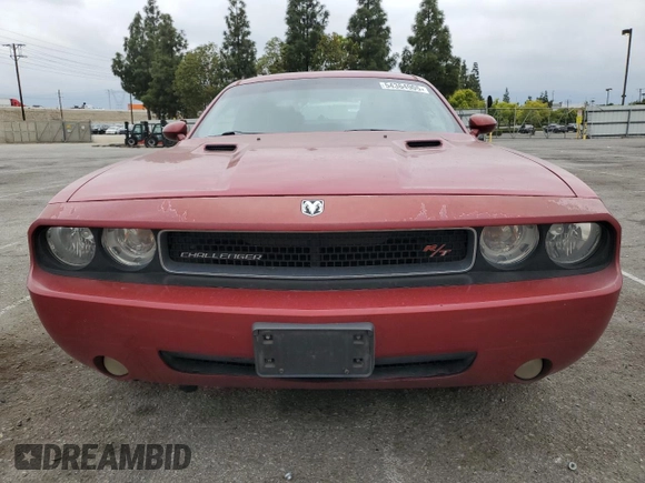 2010 Dodge Challenger R/T Classic z VIN 2B3CJ5DT2AH313738, wystawiony jako Copart lot #54364905 z przebiegiem 208 702 mil mil oraz Szkoda całkowita • Salvage title. Historia ofert i sprzedaży dostępna na DreamBid. Obrazek 5.