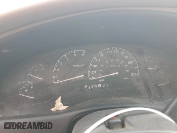 1999 Ford Explorer XLT с VIN 1FMDU35P8XZA34962, выставлен на аукционе Copart как лот 83453924 с пробегом 202 036 миль миль и Списание • Salvage title. История ставок и продаж доступна на DreamBid. Изображение 9.