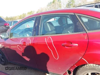 2013 Ford Focus SE with VIN 1FADP3F27DL150124, listed as a IAAI auction lot 41824159 with 145,693 mi miles. Bid and sale history available at carsss.com. Image 14.