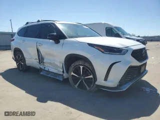 2021 Toyota Highlander XSE with VIN 5TDLZRBH2MS063808, listed as a Copart auction lot 47874045 with 57,127 mi miles and Salvage Title. Bid and sale history available at carsss.com. Image 4.