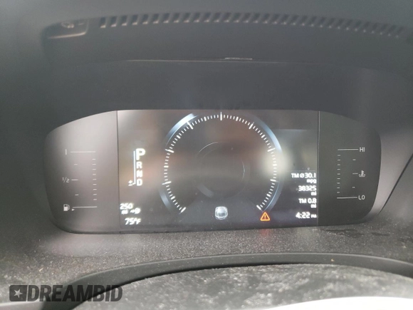 2017 Volvo S90 Momentum z VIN YV1102AKXH1012981, wystawiony jako Copart lot #67930522 z przebiegiem 38 325 mil mil oraz . Historia ofert i sprzedaży dostępna na DreamBid. Obrazek 9.