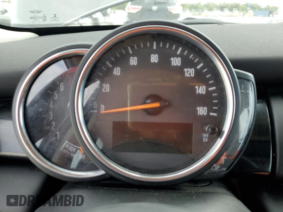 2021 MINI Hardtop 4 Door Cooper S with VIN WMWXU9C08M2N81063, listed as a Copart auction lot 86783454 with Not provided miles and Non repairable. Bid and sale history available at DreamBid. Image 9.