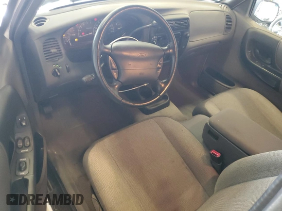 2000 Ford Ranger XLT with VIN 1FTZR15XXYPA82217, listed as a Copart auction lot 62389415 with 44,379 mi miles and Clean title. Bid and sale history available at DreamBid. Image 8.
