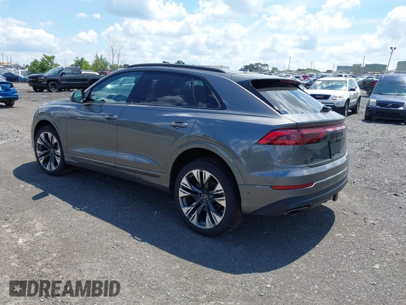 2024 Audi Q8 Premium Plus с VIN WA1BVBF19RD019586, выставлен на аукционе IAAI как лот 42746554 с пробегом 9 377 миль миль и . История ставок и продаж доступна на DreamBid. Изображение 3.