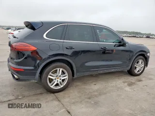 2016 Porsche Cayenne z VIN WP1AA2A26GKA13863, wystawiony jako Copart lot #55081365 z przebiegiem 178 612 mil mil oraz Szkoda całkowita • Salvage title. Historia ofert i sprzedaży dostępna na DreamBid. Obrazek 3.