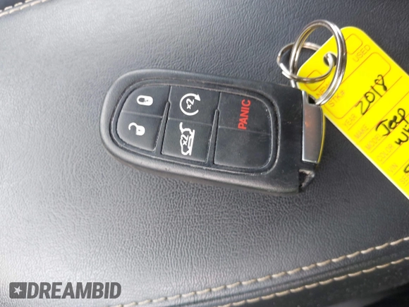 2018 Jeep Cherokee Limited with VIN 1C4PJMDX3JD516924, listed as a IAAI auction lot 42189115 with 111,670 mi miles and . Bid and sale history available at DreamBid. Image 11.