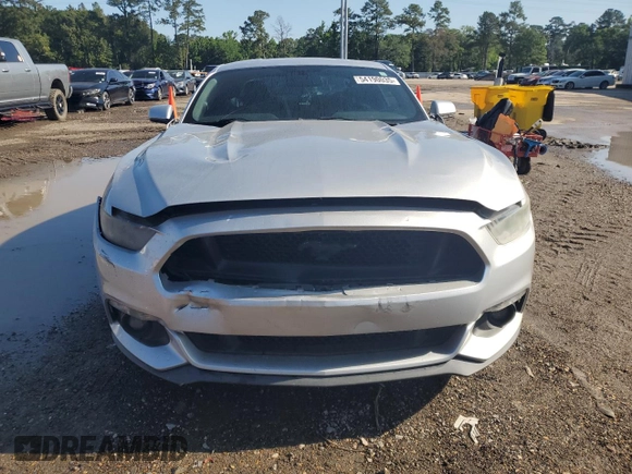 2015 Ford Mustang EcoBoost z VIN 1FA6P8TH4F5347094, wystawiony jako Copart lot #54190035 z przebiegiem 130 210 mil mil oraz Szkoda całkowita • Salvage title. Historia ofert i sprzedaży dostępna na DreamBid. Obrazek 5.