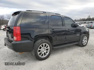 2011 GMC Yukon SLE with VIN 1GKS1AE09BR268147, listed as a Copart auction lot 45980465 with 245,920 mi miles and Salvage Title. Bid and sale history available at carsss.com. Image 3.