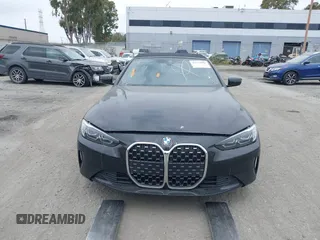 2023 BMW 4 Series 430i z VIN WBA23AT08PCM43813, wystawiony jako IAAI lot #42229052 z przebiegiem 40 273 mil mil oraz . Historia ofert i sprzedaży dostępna na DreamBid. Obrazek 13.
