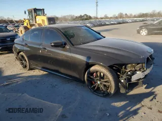 2022 BMW 3 Series M340i xDrive with VIN 3MW5U9J01N8C59541, listed as a Copart auction lot 83039444 with 44,185 mi miles and Salvage Title. Bid and sale history available at carsss.com. Image 4.