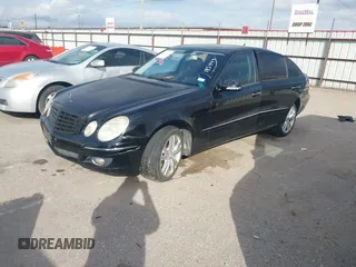 2007 Mercedes-Benz E-Class 3.5L with VIN WDBUF87X37B145449, listed as a IAAI auction lot 41159609 with 8,027 mi miles. Bid and sale history available at carsss.com. Image 2.
