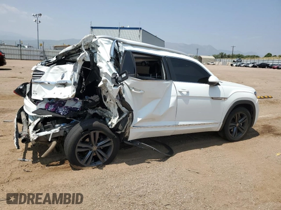 2022 Volkswagen Atlas SEL R-Line z VIN 1V2SE2CA1NC201341, wystawiony jako Copart lot #64889124 z przebiegiem 44 939 mil mil oraz Szkoda całkowita • Salvage title. Historia ofert i sprzedaży dostępna na DreamBid. Obrazek 3.
