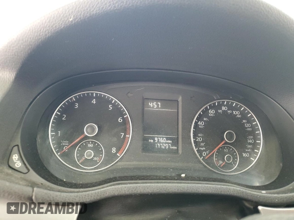 2014 Volkswagen Passat S w/Nav with VIN 1VWAP7A31EC027132, listed as a Copart auction lot 72162524 with 177,297 mi miles and Clean Title. Bid and sale history available at carsss.com. Image 9.