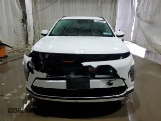 2024 Hyundai Kona SEL with VIN KM8HC3A63RU005581, listed as a Copart auction lot 82802834 with 9,898 mi miles and Salvage Title. Bid and sale history available at DreamBid. Image 5.