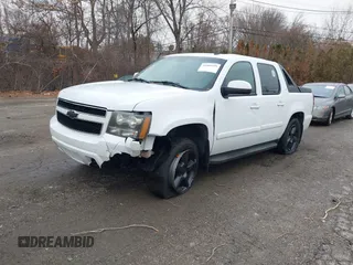 2007 Chevrolet Avalanche 3LT with VIN 3GNFK12337G136637, listed as a IAAI auction lot 41089209 with 180,552 mi miles and . Bid and sale history available at DreamBid. Image 2.