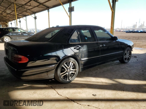 2000 Mercedes-Benz E with VIN WDBJF70G3YA960670, listed as a Copart auction lot 85757784 with Not Provided miles and Salvage Title. Bid and sale history available at DreamBid. Image 3.