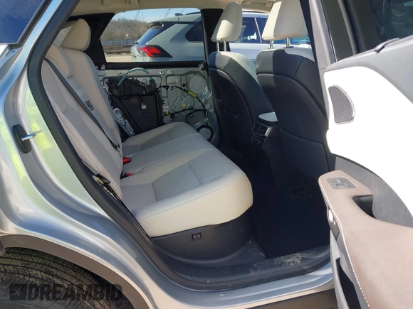 2023 Lexus RX 350 z VIN 2T2BAMCA2PC020568, wystawiony jako IAAI lot #41654203 z przebiegiem 8 516 mil mil oraz . Historia ofert i sprzedaży dostępna na DreamBid. Obrazek 8.