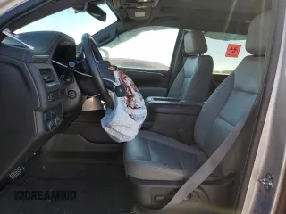2021 Chevrolet Suburban LT z VIN 1GNSCCKD0MR313964, wystawiony jako Copart lot #47876455 z przebiegiem 30 213 mil mil oraz Szkoda całkowita • Salvage title. Historia ofert i sprzedaży dostępna na DreamBid. Obrazek 7.