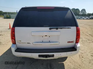 2011 GMC Yukon XL SLE with VIN 1GKS1HE0XBR268828, listed as a Copart auction lot 72598254 with Not Provided miles and Salvage Title. Bid and sale history available at carsss.com. Image 6.