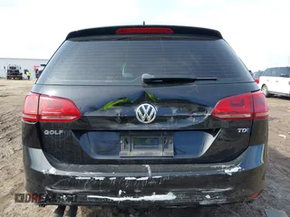 2015 Volkswagen Golf SportWagen TDI SE with VIN 3VWCA7AUXFM507334, listed as a IAAI auction lot 41680567 with 152,211 mi miles. Bid and sale history available at carsss.com. Image 16.