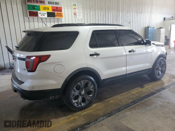 2018 Ford Explorer Sport с VIN 1FM5K8GT1JGC46235, выставлен на аукционе Copart как лот 55940205 с пробегом 167 357 миль миль и Списание • Salvage title. История ставок и продаж доступна на DreamBid. Изображение 3.