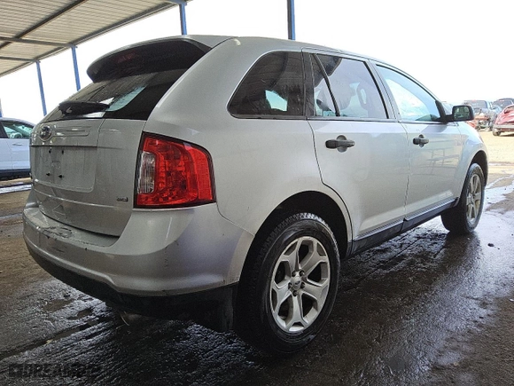 2013 Ford Edge SE with VIN 2FMDK4GC1DBC41729, listed as a Copart auction lot 49445545 with 160,032 mi miles and Clean Title. Bid and sale history available at carsss.com. Image 3.