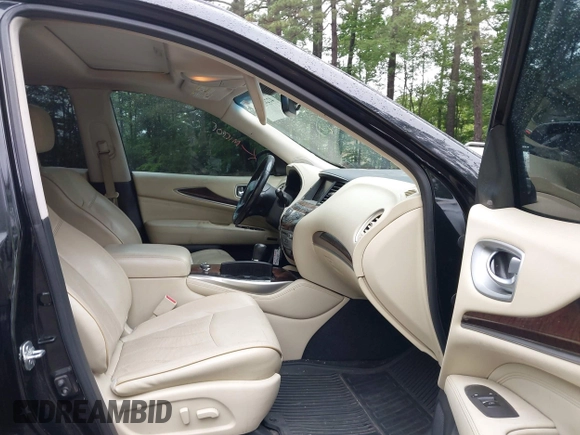2015 Infiniti QX60 with VIN 5N1AL0MM7FC528002, listed as a IAAI auction lot 42260916 with 228,379 mi miles and . Bid and sale history available at DreamBid. Image 5.