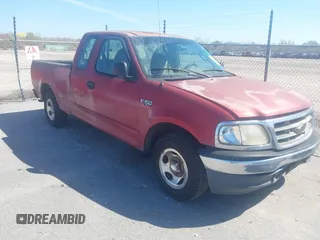 2000 Ford F-150 XL with VIN 1FTZX172XYNC36332, listed as a IAAI auction lot 41699806 with 278,119 mi miles. Bid and sale history available at carsss.com. Image 1.