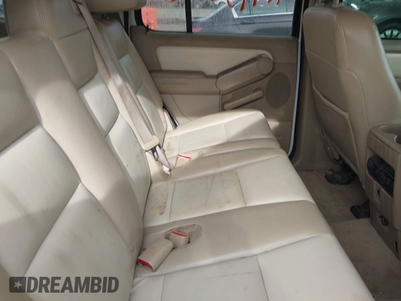 2008 Ford Explorer Eddie Bauer with VIN 1FMEU74E68UA47414, listed as a IAAI auction lot 41913886 with 135,349 mi miles. Bid and sale history available at carsss.com. Image 8.