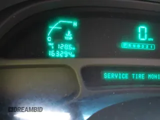 2004 Cadillac DeVille z VIN 1G6KD54Y04U208052, wystawiony jako IAAI lot #42190581 z przebiegiem 163 294 mil mil oraz . Historia ofert i sprzedaży dostępna na DreamBid. Obrazek 7.