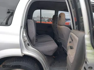 2002 Suzuki Grand Vitara JLX with VIN JS3TD62V324161291, listed as a IAAI auction lot 41577344 with 164,658 mi miles. Bid and sale history available at carsss.com. Image 8.