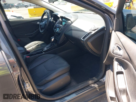 2018 Ford Focus Titanium with VIN 1FADP3N28JL232120, listed as a IAAI auction lot 42544070 with 28,661 mi miles and . Bid and sale history available at DreamBid. Image 5.