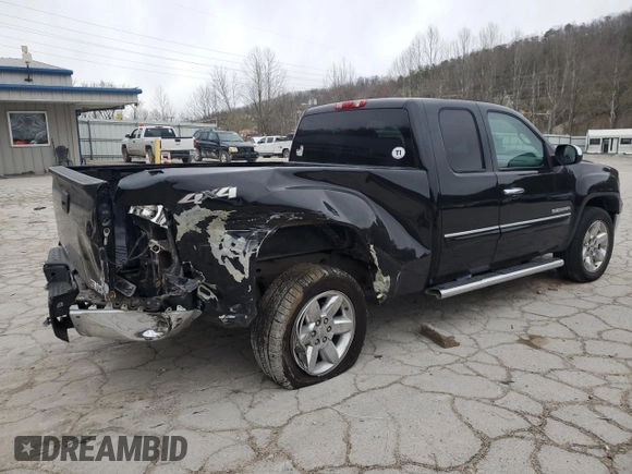 2013 GMC Sierra 1500 SLE with VIN 1GTR2VE73DZ314683, listed as a Copart auction lot 49821255 with 133,348 mi miles and Salvage Title. Bid and sale history available at DreamBid. Image 3.