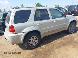 2005 Ford Escape Limited with VIN 1FMYU94175KA06769, listed as a IAAI auction lot 42532103 with 129,905 mi miles and . Bid and sale history available at DreamBid. Image 4.