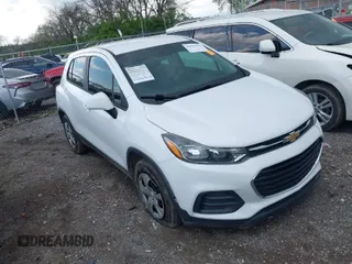 2017 Chevrolet Trax LS with VIN 3GNCJKSB5HL269217, listed as a IAAI auction lot 41957355 with 71,899 mi miles. Bid and sale history available at carsss.com. Image 1.