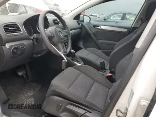 2012 Volkswagen Golf w/Conv & Sunroof z VIN WVWDB7AJ5CW165216, wystawiony jako Copart lot #84391624 z przebiegiem 38 886 mil mil oraz Szkoda całkowita • Salvage title. Historia ofert i sprzedaży dostępna na DreamBid. Obrazek 7.