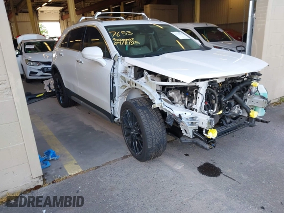 2020 Cadillac XT4 AWD Premium Luxury с VIN 1GYFZDR45LF064043, выставлен на аукционе IAAI как лот 42129079 с пробегом 33 717 миль миль и . История ставок и продаж доступна на DreamBid. Изображение 1.