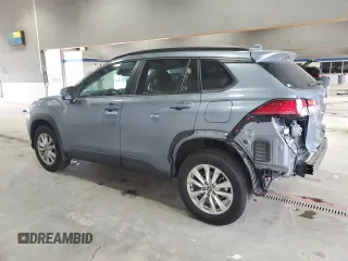 2024 Toyota Corolla Cross LE z VIN 7MUBAABG7RV106693, wystawiony jako Copart lot #53959255 z przebiegiem 25 874 mil mil oraz Szkoda całkowita • Salvage title. Historia ofert i sprzedaży dostępna na DreamBid. Obrazek 2.