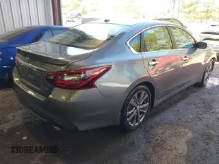 2018 Nissan Altima SV with VIN 1N4AL3AP3JC220232, listed as a IAAI auction lot 42037929 with 54,908 mi miles and . Bid and sale history available at carsss.com. Image 4.