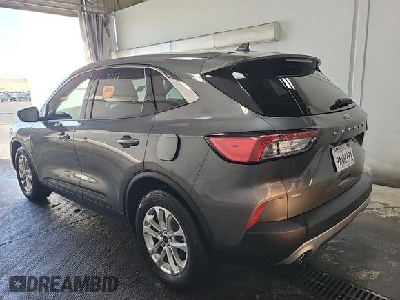 2022 Ford Escape SE с VIN 1FMCU0G63NUA45439, выставлен на аукционе IAAI как лот 42556163 с пробегом 76 088 миль миль и . История ставок и продаж доступна на DreamBid. Изображение 39.