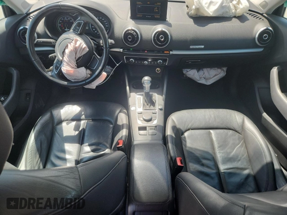 2016 Audi A3 e-tron Premium z VIN WAUUPBFF0GA067817, wystawiony jako Copart lot #58752335 z przebiegiem 158 395 mil mil oraz Szkoda całkowita • Salvage title. Historia ofert i sprzedaży dostępna na DreamBid. Obrazek 8.
