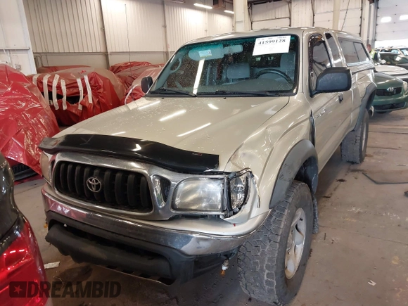 2003 Toyota Tacoma with VIN 5TEWN72N63Z262770, listed as a IAAI auction lot 41599128 with 329,377 mi miles. Bid and sale history available at carsss.com. Image 12.
