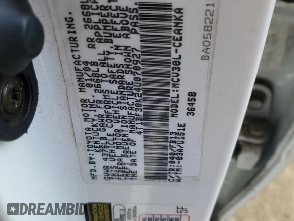 2004 Toyota Camry LE with VIN 4T1BF30K24U070927, listed as a Copart auction lot 46739185 with 172,121 mi miles and Salvage Title. Bid and sale history available at DreamBid. Image 14.