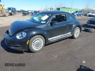 2013 Volkswagen Beetle Fender Edition with VIN 3VWJP7AT8DM685155, listed as a IAAI auction lot 41815170 with 49,901 mi miles and . Bid and sale history available at DreamBid. Image 19.