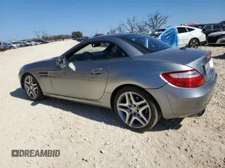 2013 Mercedes-Benz SLK 250 с VIN WDDPK4HAXDF070563, выставлен на аукционе Copart как лот 45769115 с пробегом 66 371 миль миль и Списание • Salvage title. История ставок и продаж доступна на DreamBid. Изображение 2.