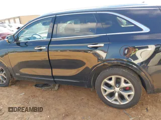 2018 Kia Sorento SX with VIN 5XYPKDA57JG349078, listed as a IAAI auction lot 41136917 with 119,213 mi miles and . Bid and sale history available at carsss.com. Image 14.
